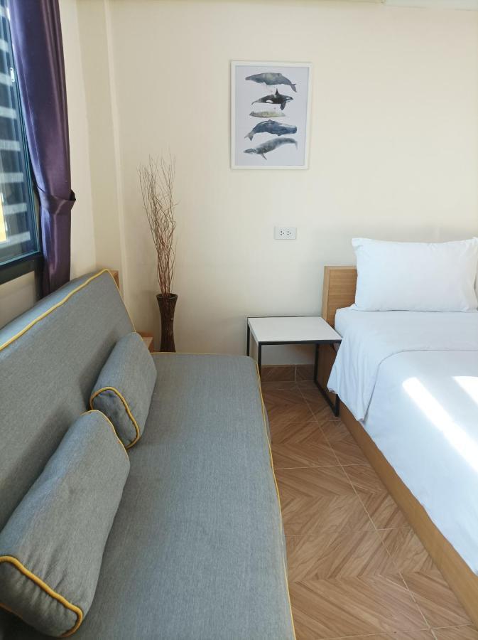 Double D Rooms & Cafe Bangkok Ngoại thất bức ảnh